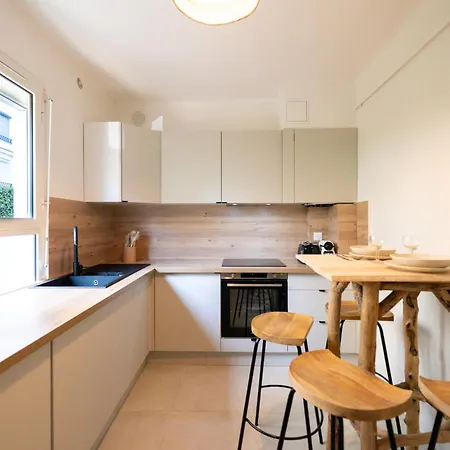 Place To - Bord De Croisette Apartment *